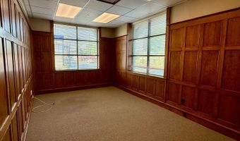 1 S Main St, Batesville, IN 47006