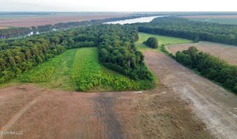Bolivar Road, Benoit, MS 38725
