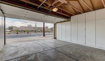 392 Dooley Dr, Henderson, NV 89015