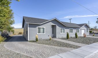 421 S Carson Meadow Dr, Carson City, NV 89701