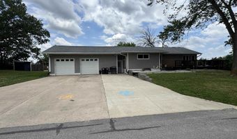810 4Th St, Anita, IA 50020