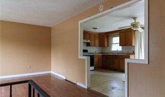 64 Perkins Ave, Cranston, RI 02910