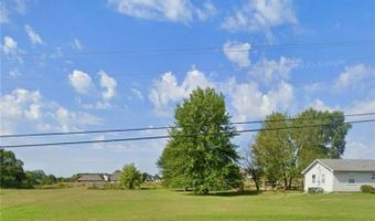 501 Strozier Ln, Barling, AR 72923