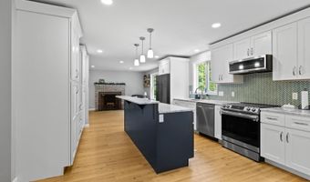 23 Stone Farm Rd, Barrington, NH 03825