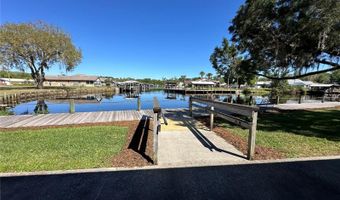 1640 JUNO Trl 205B, Astor, FL 32102