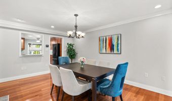 10857 DEBORAH Dr, Potomac, MD 20854
