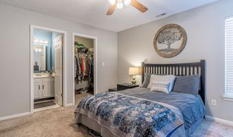 8140 Maple Stream Ln, Indianapolis, IN 46217