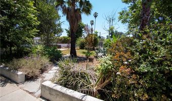 1152 E Mendocino St, Altadena, CA 91001