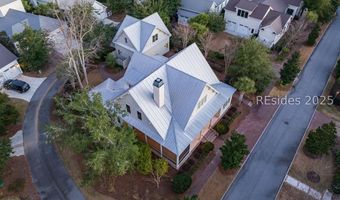8 Crossbow Rd, Bluffton, SC 29910