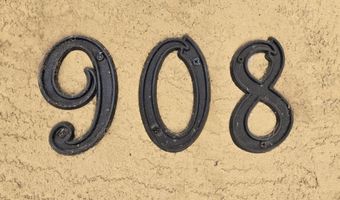 908 W CHAVEZ Ave, Belen, NM 87002