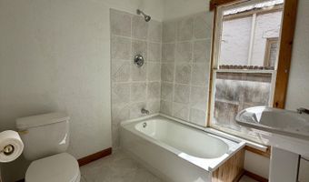 201 S CHURCH Ave, Aztec, NM 87410