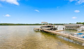 3235 Lakeview Dr, Allegan, MI 49010