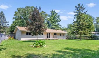 7060 145th St W, Apple Valley, MN 55124