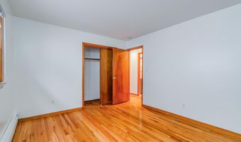 180 W 3RD St, Bayonne, NJ 07002