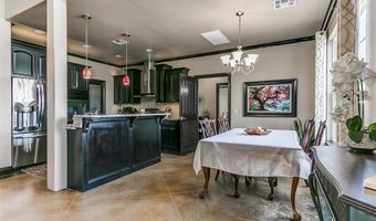 3918 S 4th St, Chickasha, OK 73018