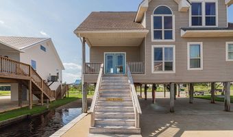 11057 Idaho St, Bay St. Louis, MS 39520