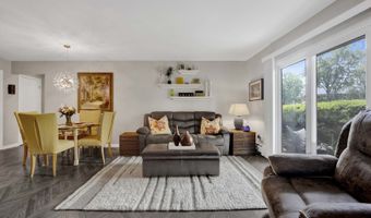 710 E Algonquin Rd J108, Arlington Heights, IL 60005
