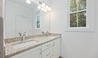 7404 ROCKY CREEK Ter, Annandale, VA 22003