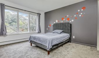 14 S Post Ln, Airmont, NY 10952