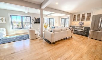 16 Cottage St, Belfast, ME 04915