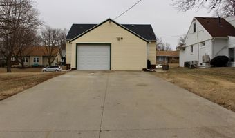 905 Pine St, Atlantic, IA 50022