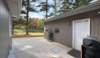 1917 SANDALWOOD Rd, Abrams, WI 54101