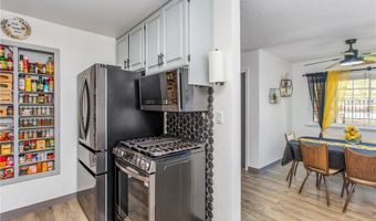 2460 W Wilson St, Banning, CA 92220