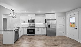 330 Palm St, Bentonville, AR 72713