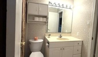 41 Mizzen Dr, Barnegat, NJ 08005