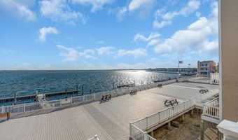 401 Bay Shore Dr 18B, Barnegat, NJ 08005