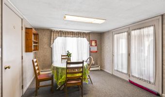 991 Oakland Rd, Belgrade, ME 04917