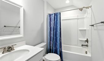 237 Flatwater Dr, Bluffton, SC 29910