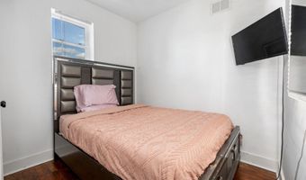 5729 CHRISTIAN St, Philadelphia, PA 19143