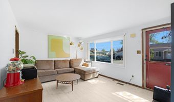 806 S Martha St, Angola, IN 46703