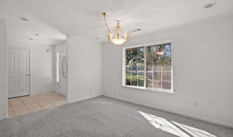 16840 Hawthorne Ave, Anderson, CA 96007