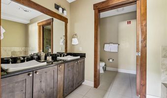 1521 Ski Hill Rd 8211, Breckenridge, CO 80424