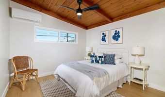 1710 Valley Pl, Carlsbad, CA 92008