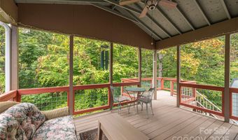 17 Red Oak Ln, Alexander, NC 28701