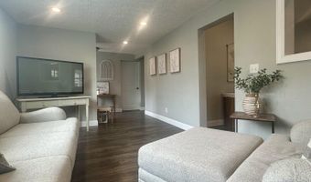 114 W Main St, Anna, OH 45302
