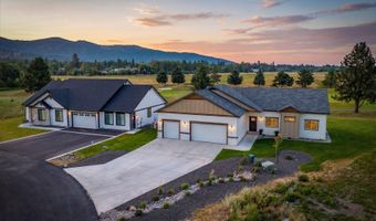 40 Bunker Ln, Blanchard, ID 83804