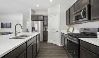 2621 HARNISH Dr, Algonquin, IL 60102