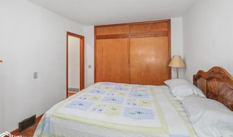 320 S 2Nd St, Albia, IA 52531