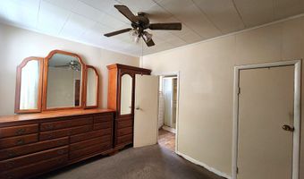 408 W 4th St, Anderson, IN 46016