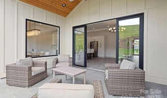 325 Avery Trail Dr 34, Arden, NC 28704