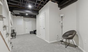 3804 MANAYUNK Ave, Philadelphia, PA 19128