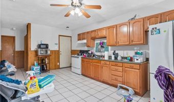 144 Railroad St, Lincoln, RI 02838