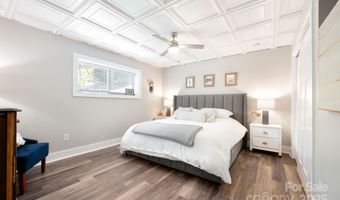 11 Elkmont Dr, Asheville, NC 28804