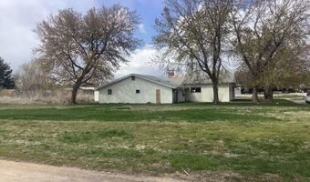 513 9th St, Aurora, NE 68818