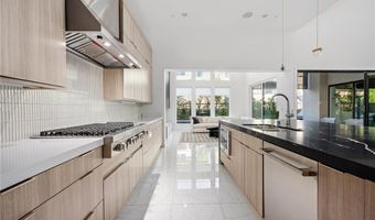 10752 PATINA HILLS Ct, Las Vegas, NV 89135