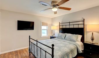 948 Frangi Pani Dr, Barefoot Bay, FL 32976
